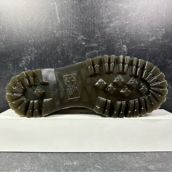 DOC DEVON HEART PEBBLED LEATHER PLATFORM BOOTS WOMENS SIZE 7 MILLED NAPPA - Picture 4 of 12